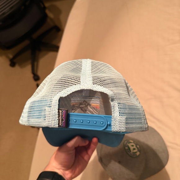 Men’s Patagonia Hat - Picture 3 of 3